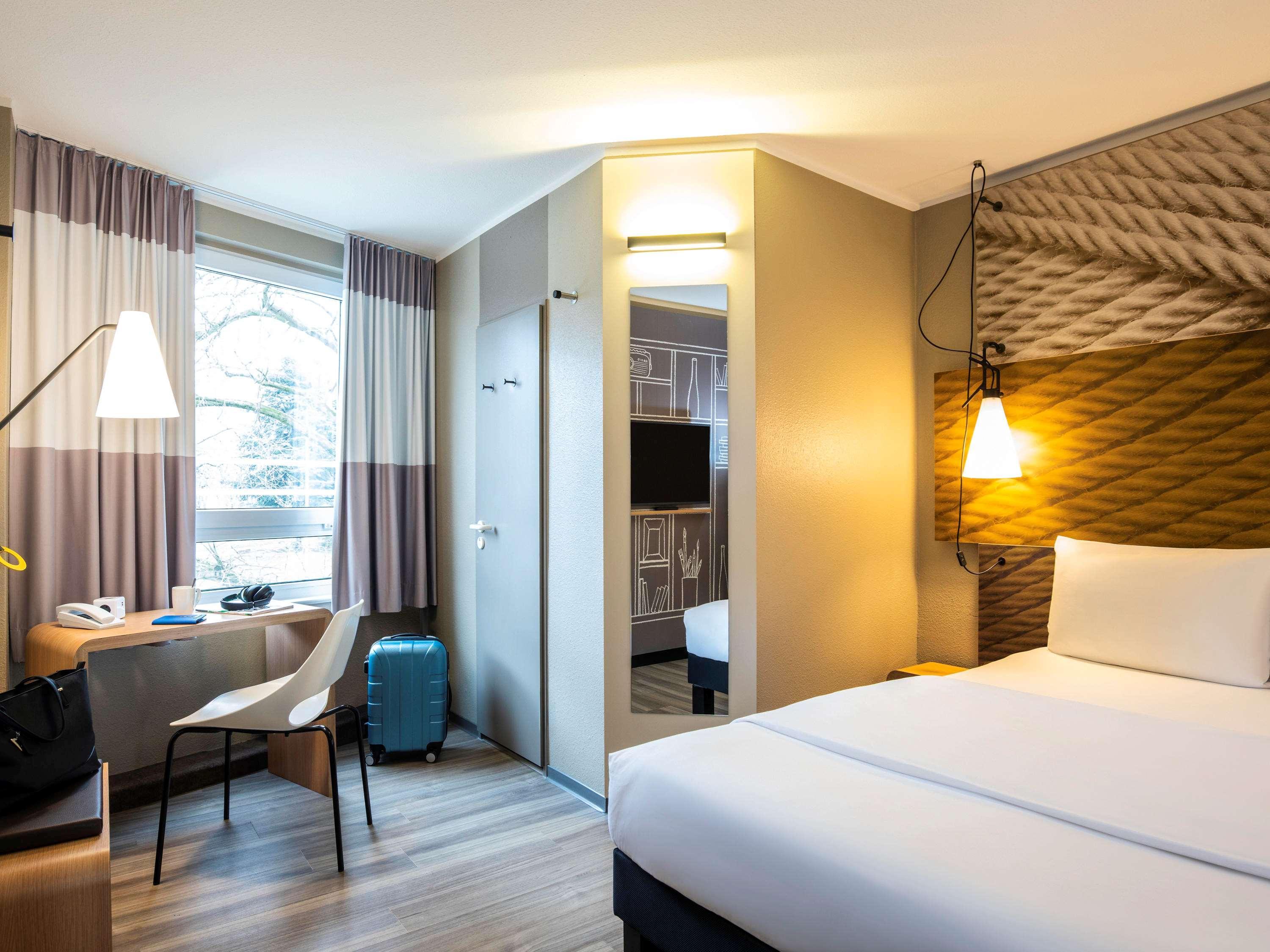Ibis Heidelberg Hauptbahnhof Hotel Exterior foto
